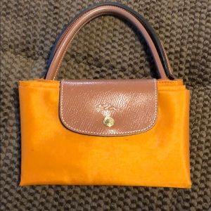 Longchamp Le Pliage Medium Short Handle